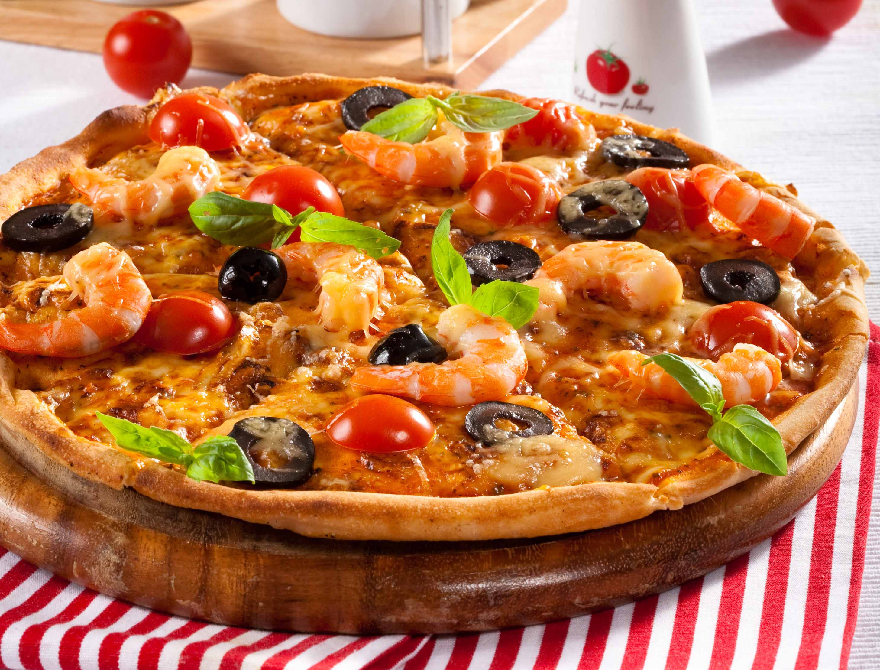 Пицца с морепродуктами (Seafood pizza)
