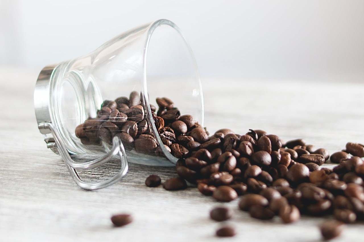 10 способов быстро вывести пятно от кофе с любого изделия