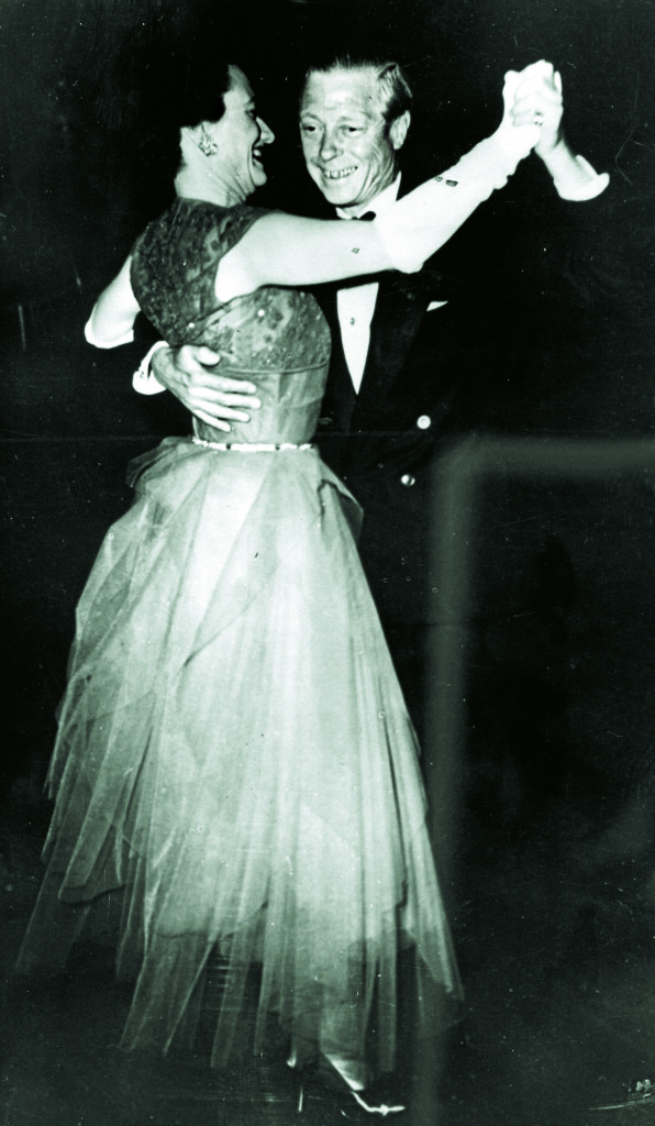 На балу, США, 1950 г. Фото: Burda Media