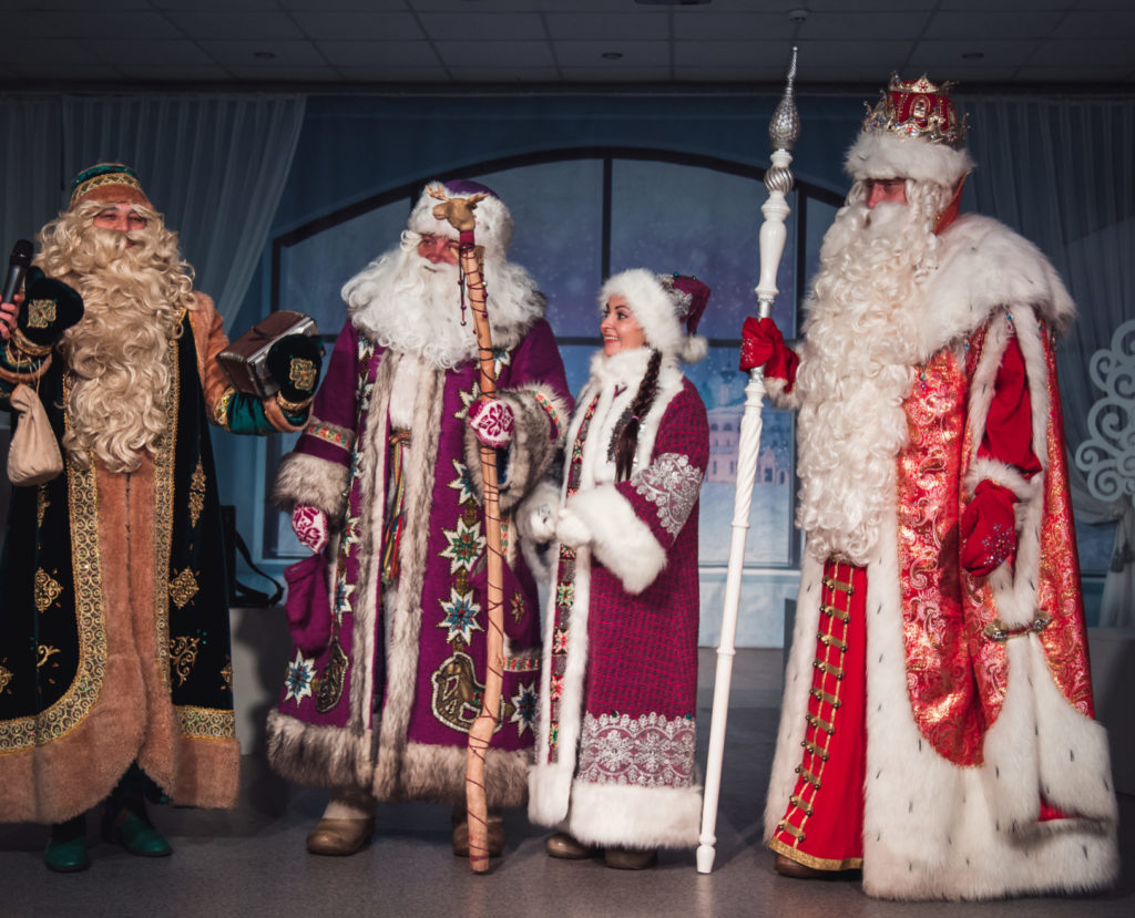 Где живут разные Деды Морозы? 7 волшебных адресов