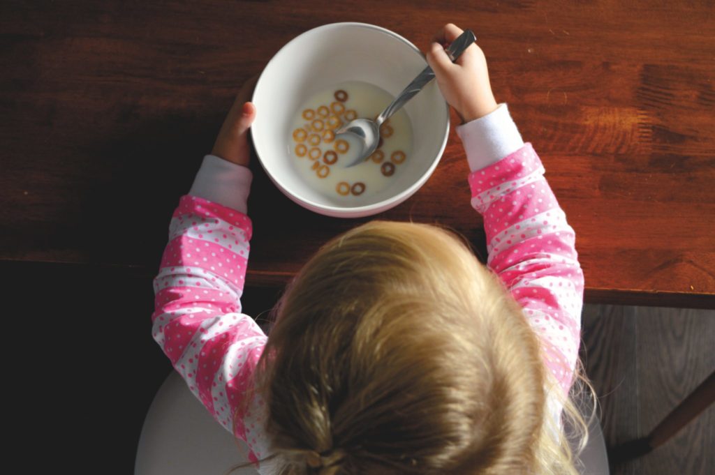 Какие продукты нужно навсегда исключить из детского меню?