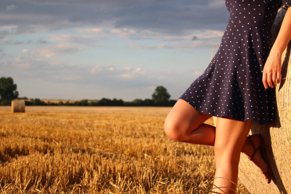 5 незатратных способов замаскировать бледные ноги