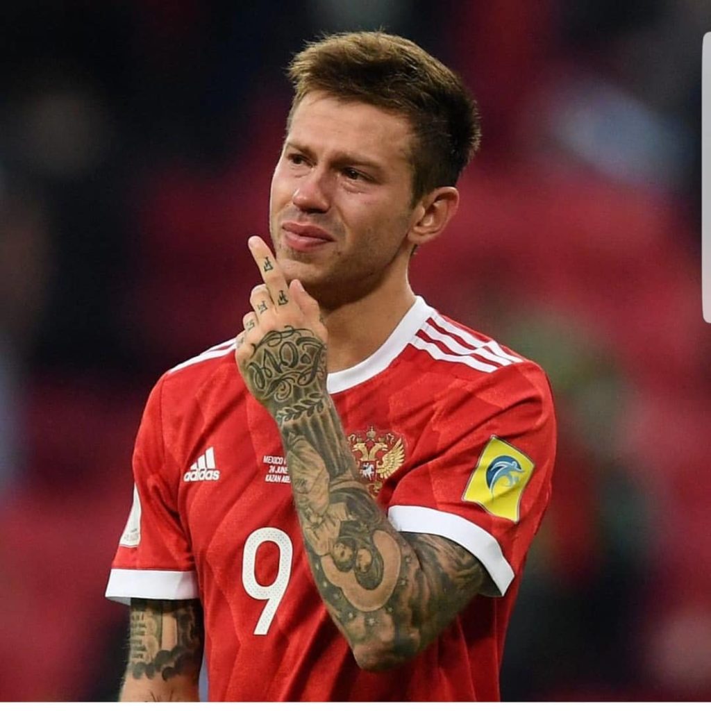 Не забивший пенальти Федор Смолов улетел отдыхать на роскошный курорт