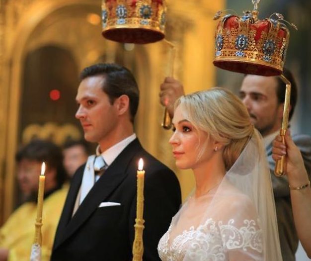 Звезда «6 кадров» Ирина Медведева показала, как нужно гулять на русской свадьбе