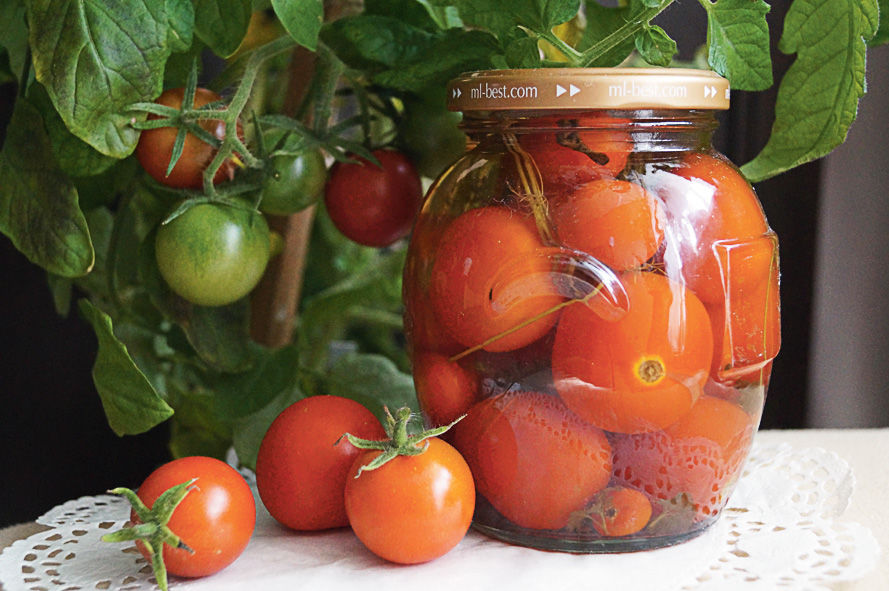 Как консервировать помидоры: 5 лучших рецептов